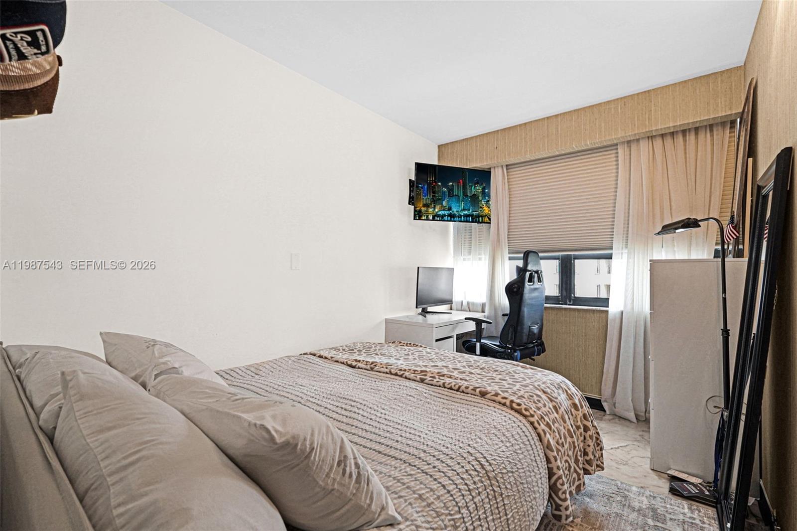 10175 Collins Ave #1207, Bal Harbour FL 33154