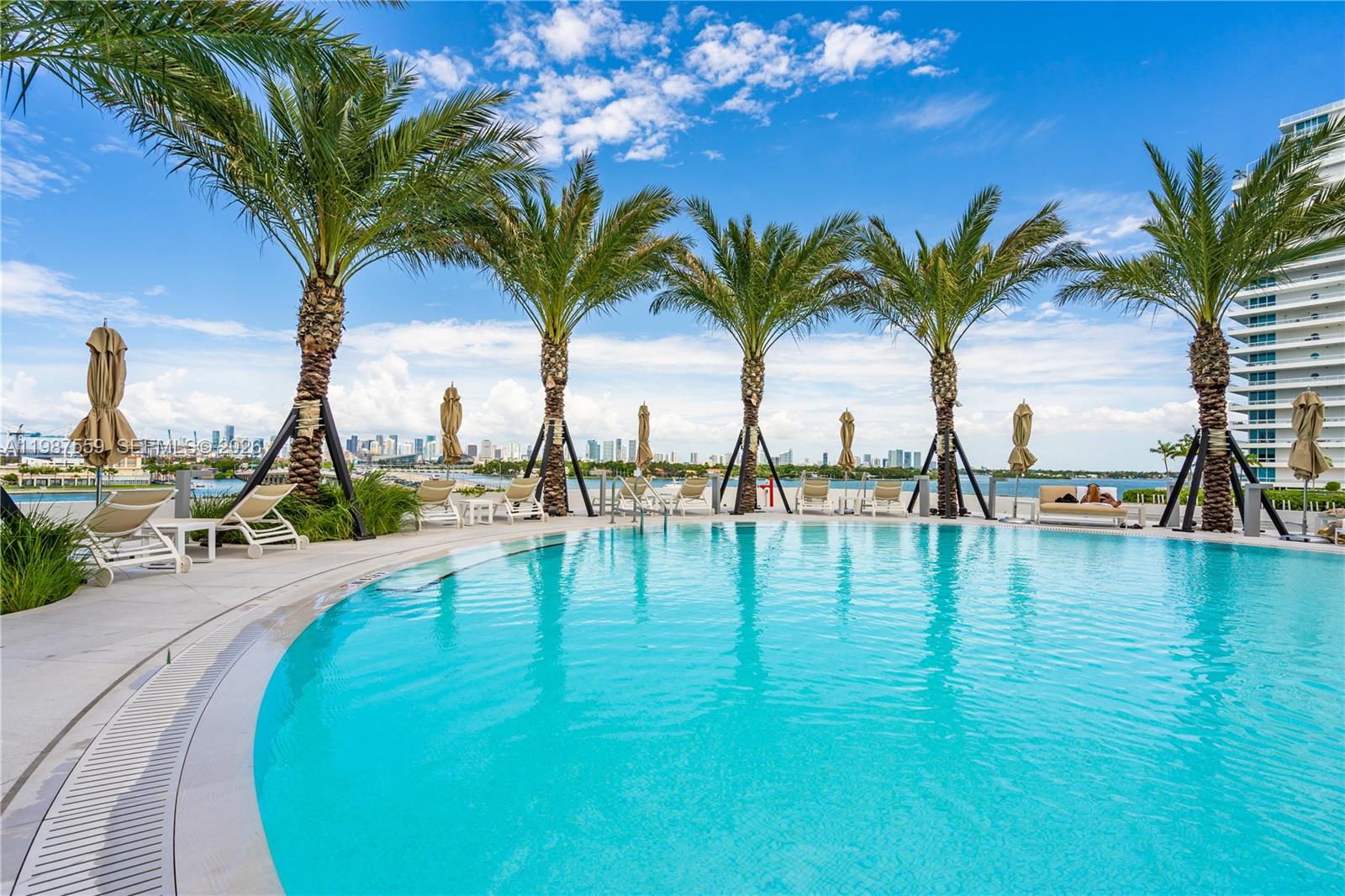 450 Alton Rd #2005, Miami Beach FL 33139