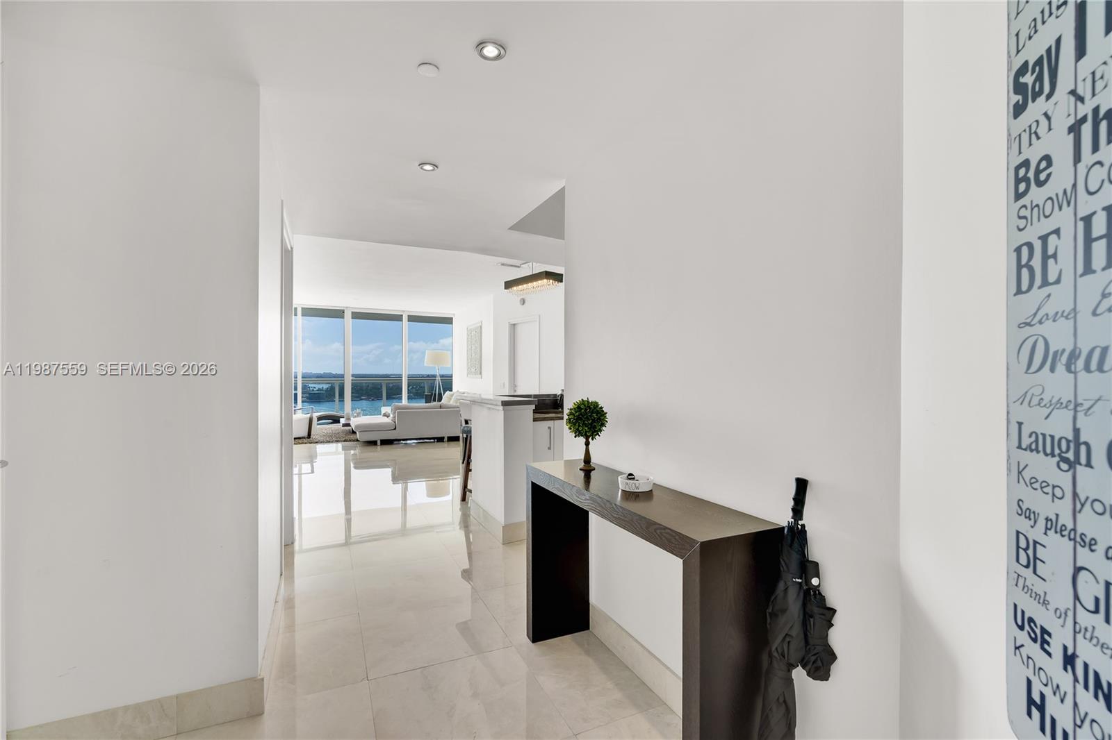 450 Alton Rd #2005, Miami Beach FL 33139