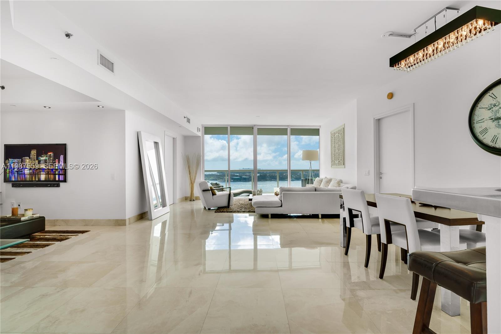 450 Alton Rd #2005, Miami Beach FL 33139