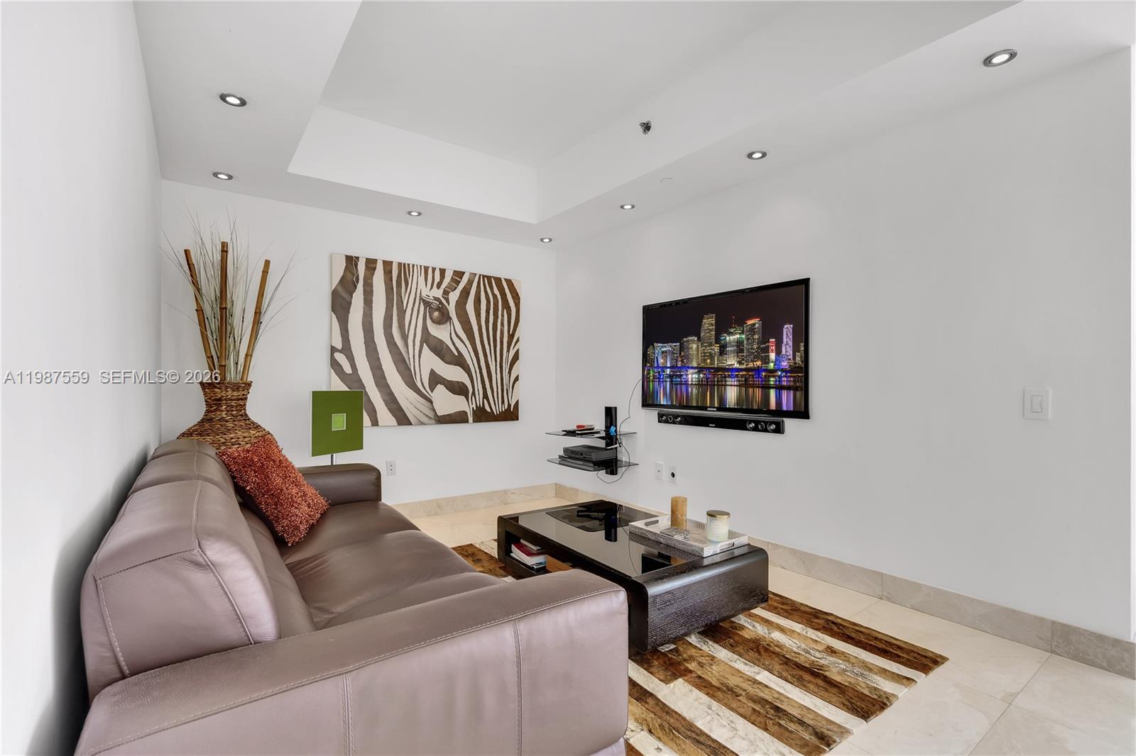 450 Alton Rd #2005, Miami Beach FL 33139