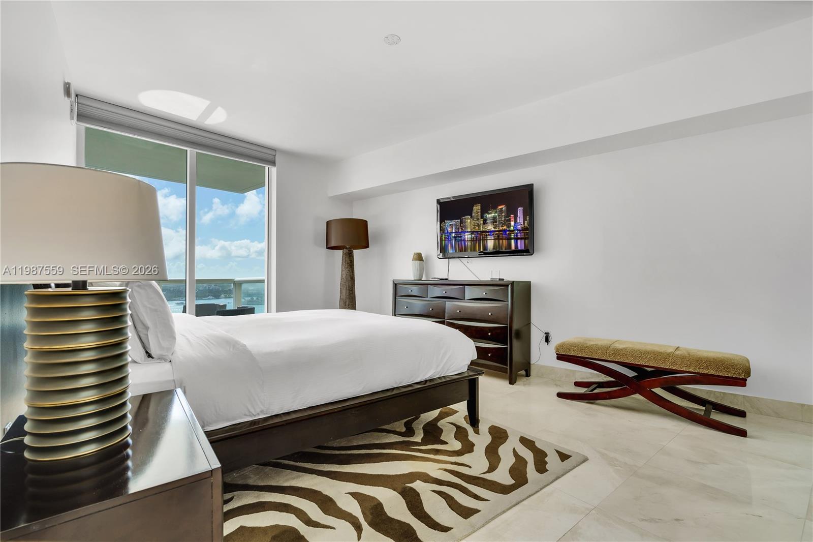450 Alton Rd #2005, Miami Beach FL 33139