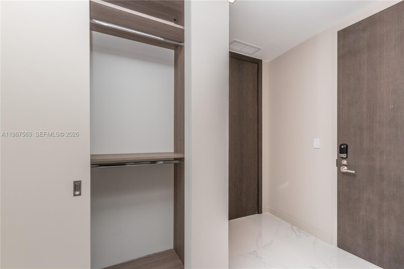 851 NE 1st Ave #PH 4611, Miami FL 33132