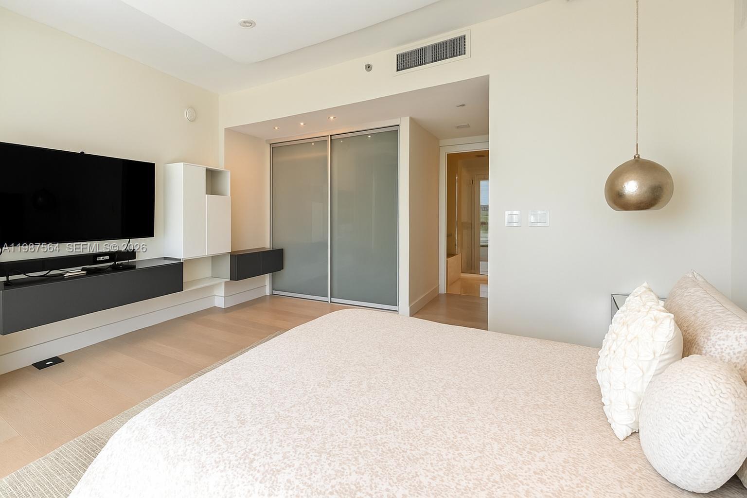 17001 Collins Ave #908, Sunny Isles Beach FL 33160