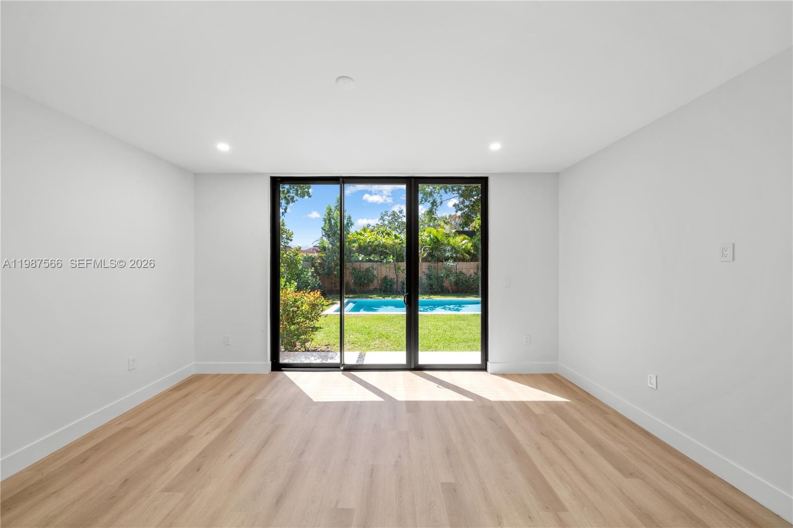 412 NW 47th St, Miami FL 33127