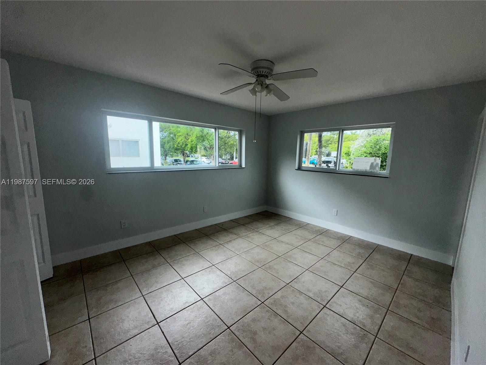 8125 Hawthorne Ave #1, Miami Beach FL 33141