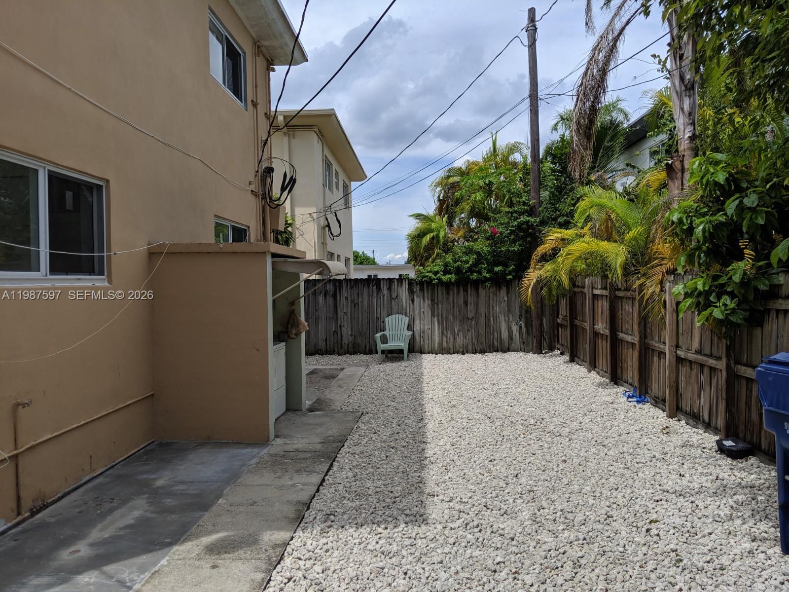 8125 Hawthorne Ave #1, Miami Beach FL 33141