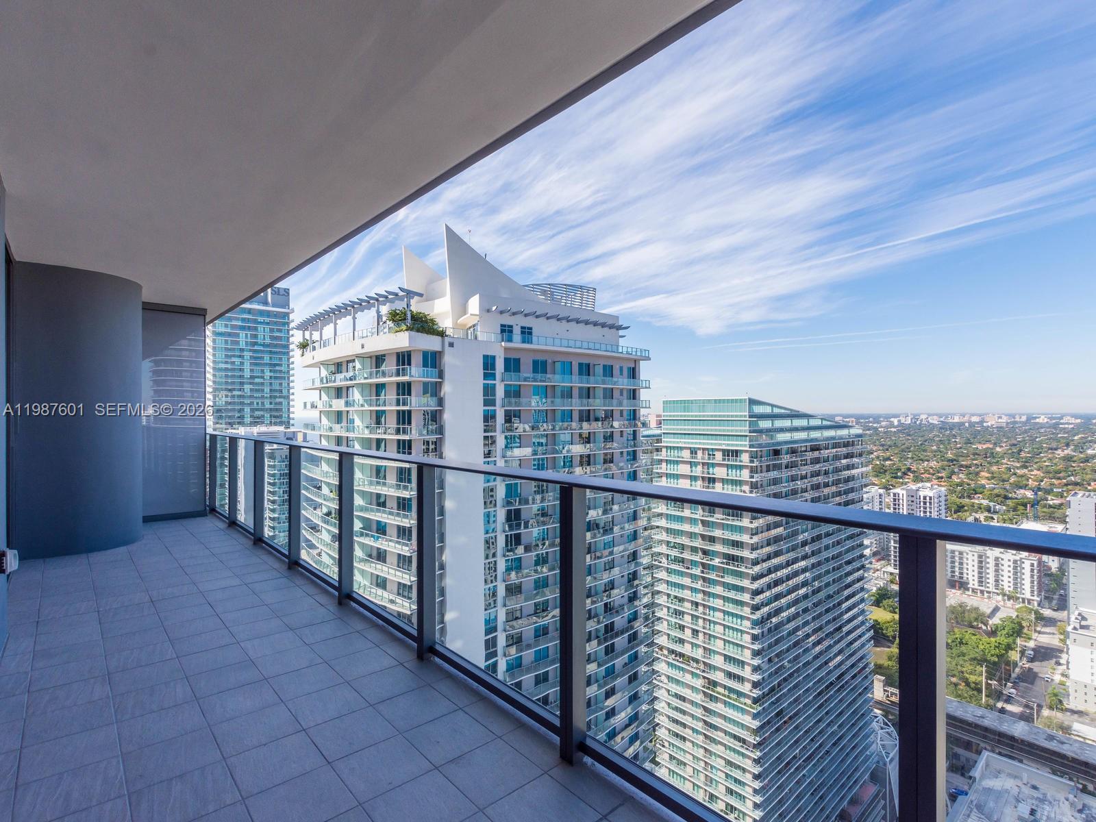 1000 Brickell Plz #4104, Miami FL 33131