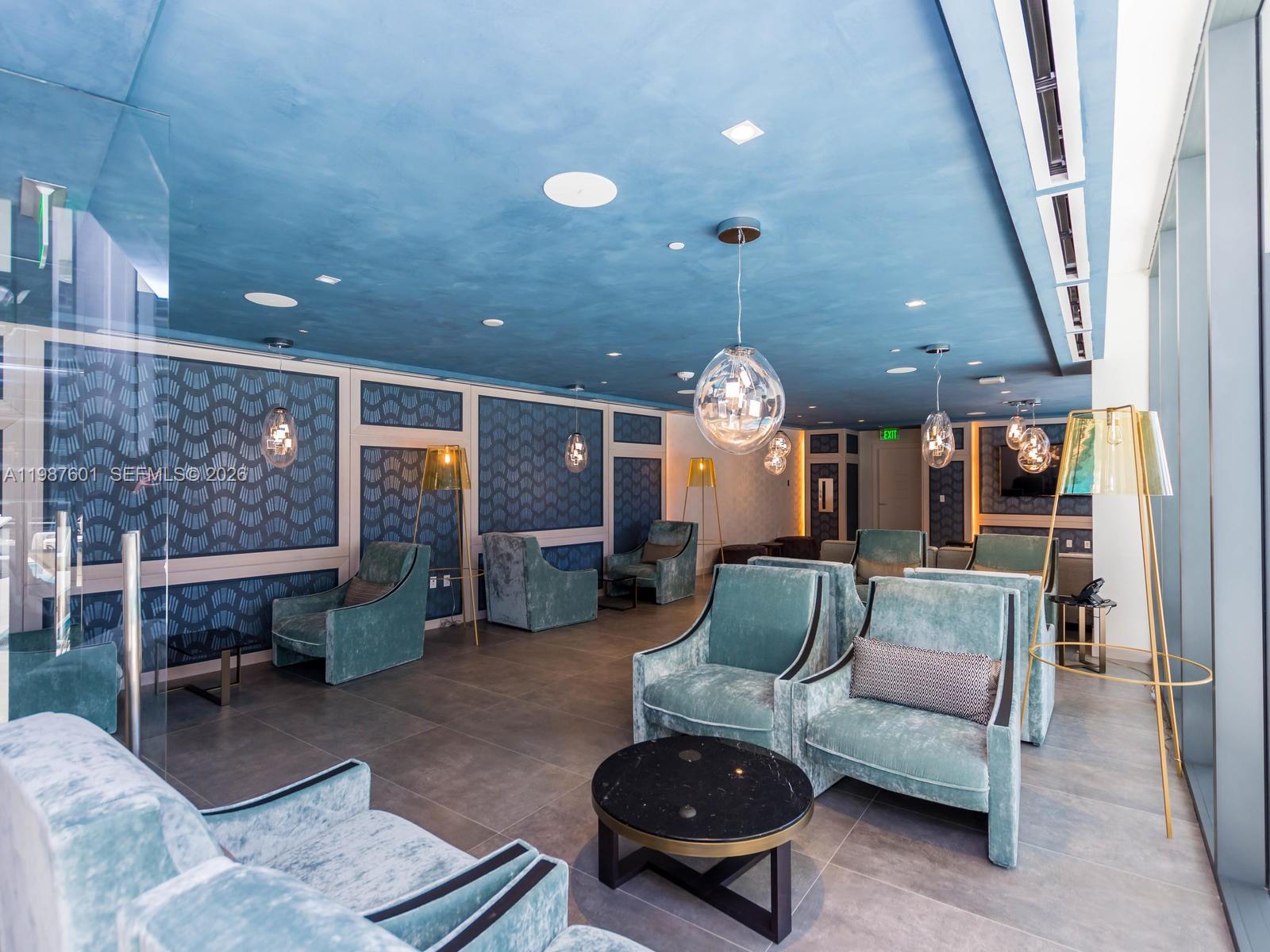 1000 Brickell Plz #4104, Miami FL 33131
