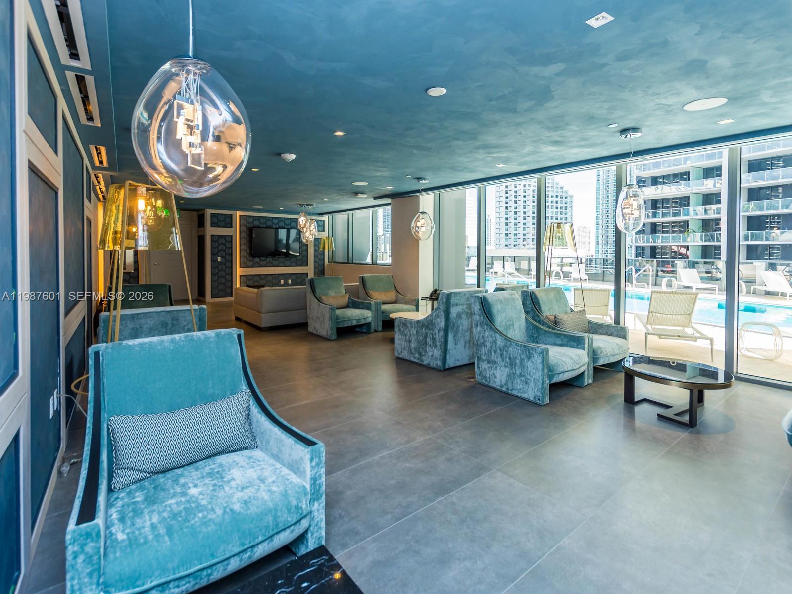 1000 Brickell Plz #4104, Miami FL 33131