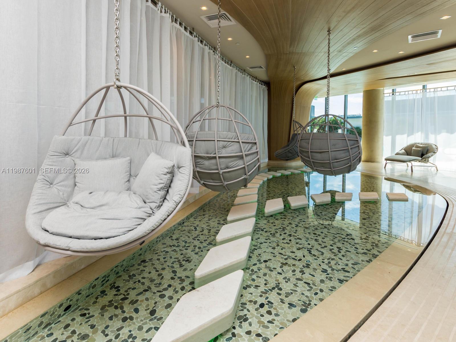 1000 Brickell Plz #4104, Miami FL 33131