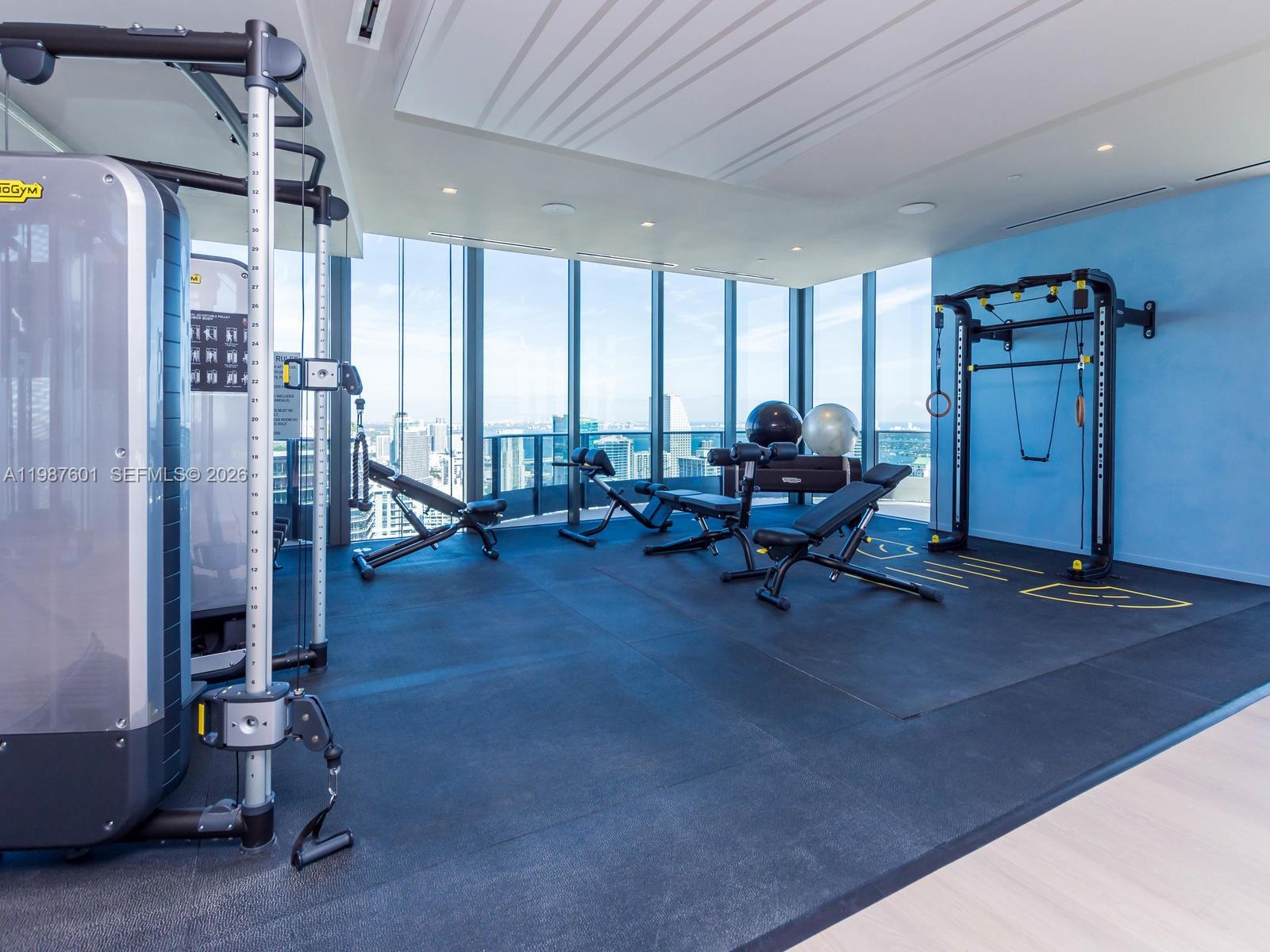 1000 Brickell Plz #4104, Miami FL 33131