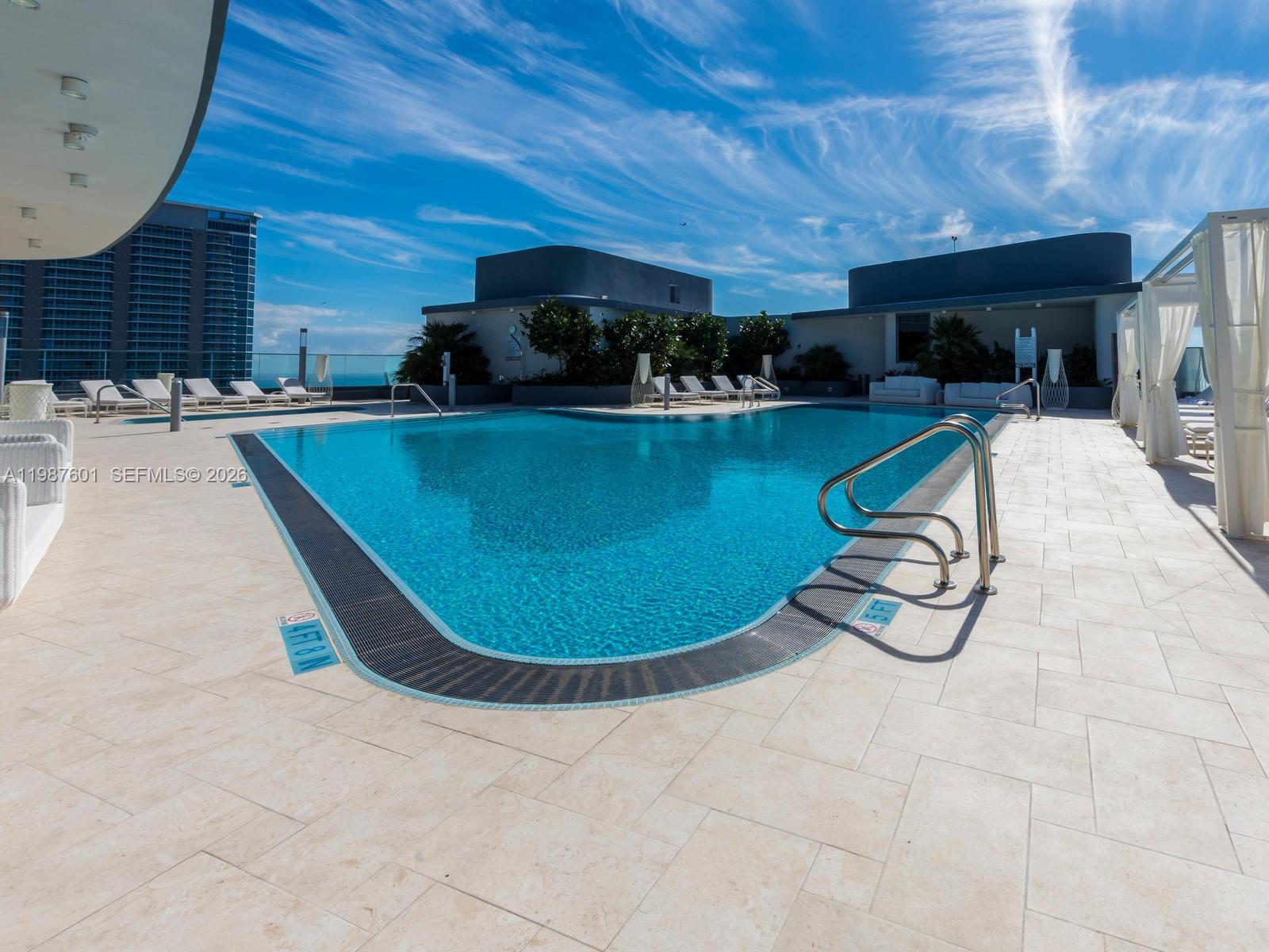 1000 Brickell Plz #4104, Miami FL 33131