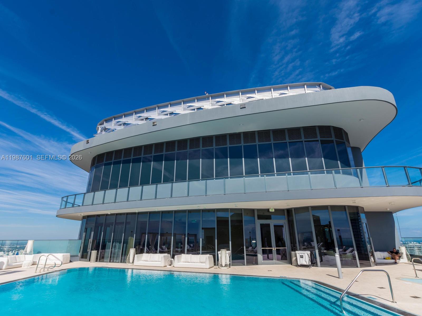 1000 Brickell Plz #4104, Miami FL 33131