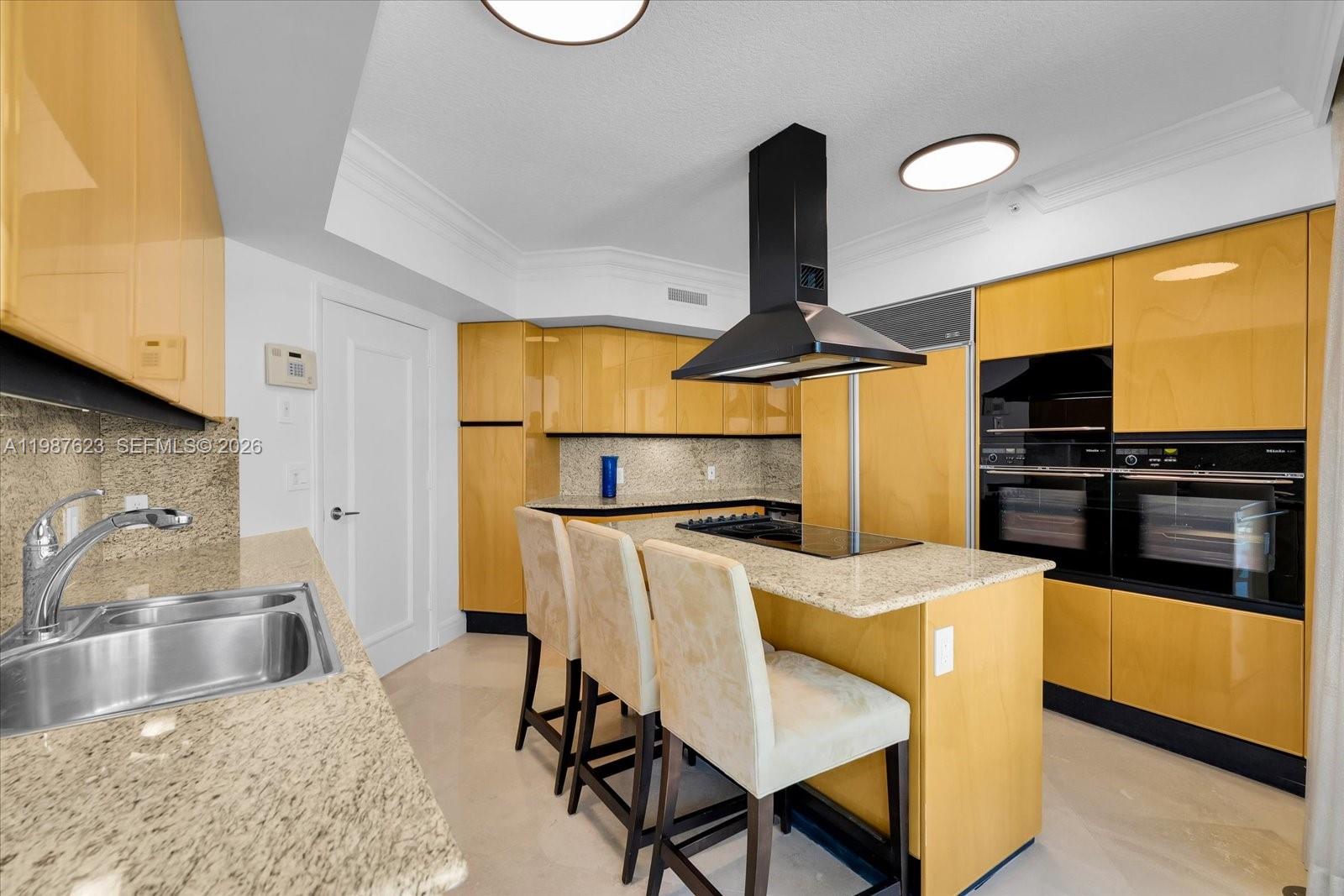 1455 Ocean Dr #909, Miami Beach FL 33139