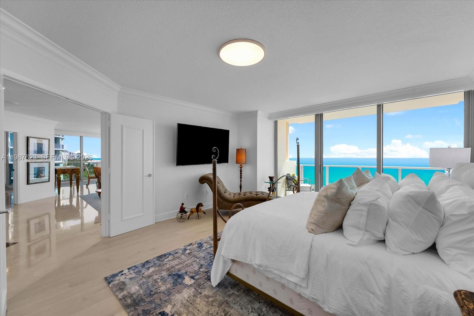 1455 Ocean Dr #909, Miami Beach FL 33139