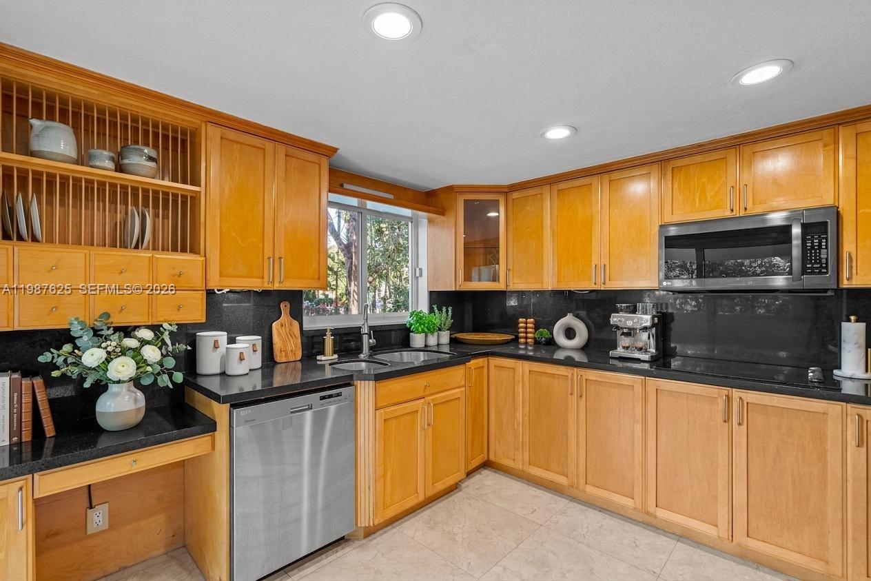 4000 Alhambra Circle, Coral Gables FL 33146