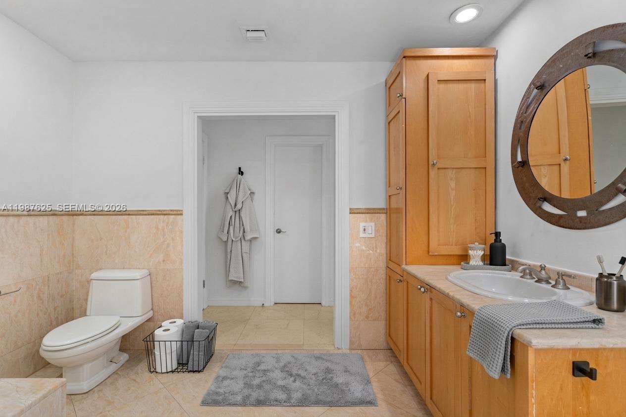 4000 Alhambra Circle, Coral Gables FL 33146