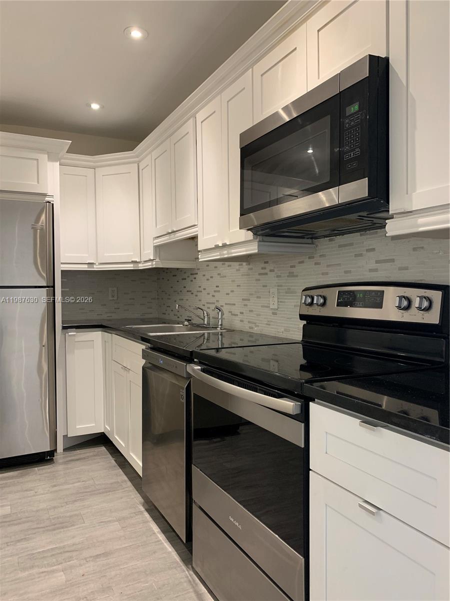 1200 Mariposa Ave #E104, Coral Gables FL 33146