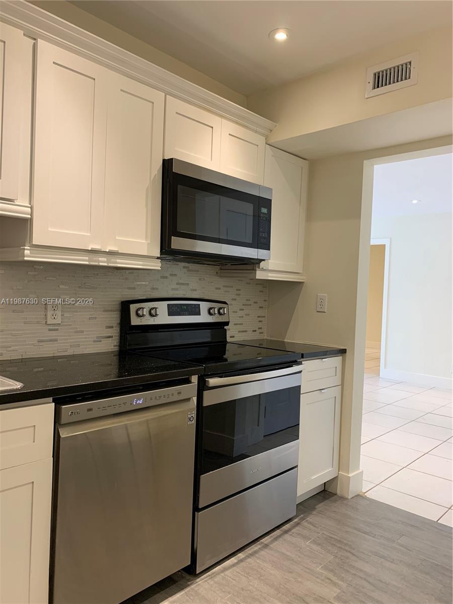 1200 Mariposa Ave #E104, Coral Gables FL 33146