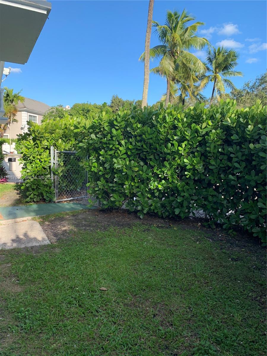 1200 Mariposa Ave #E104, Coral Gables FL 33146