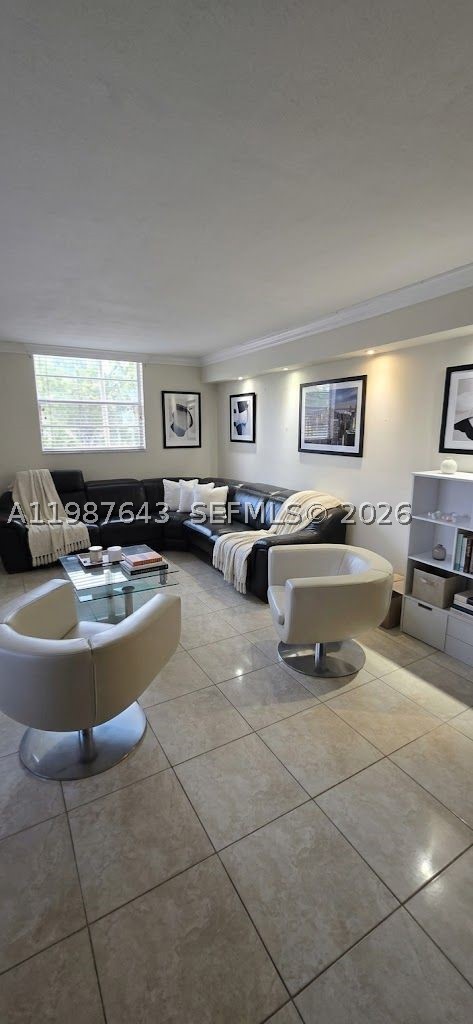 5055 NW 7th St #206, Miami FL 33126