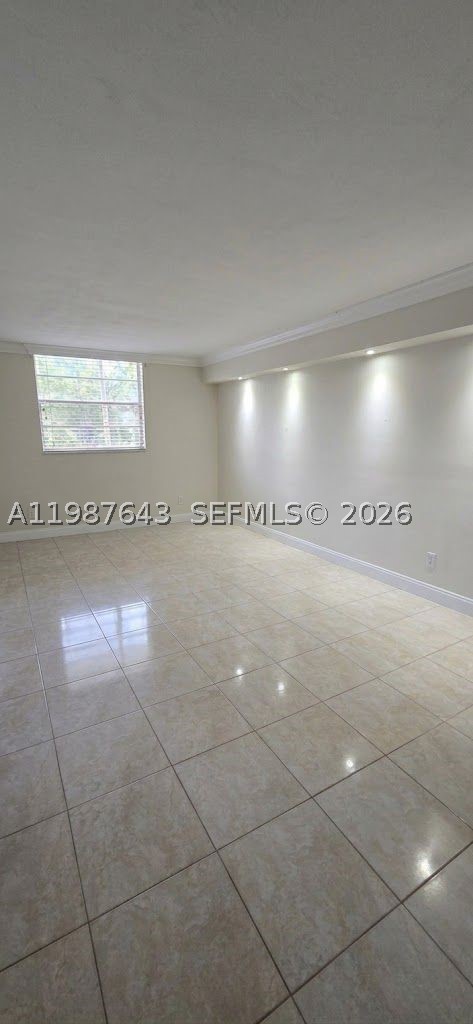 5055 NW 7th St #206, Miami FL 33126