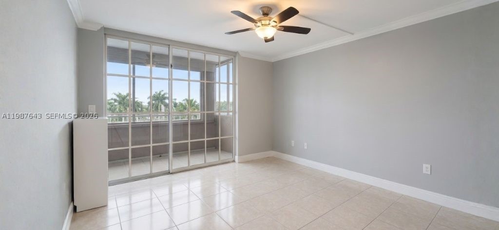 5055 NW 7th St #206, Miami FL 33126
