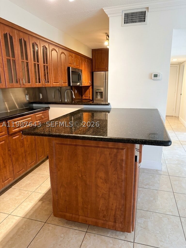 5055 NW 7th St #206, Miami FL 33126