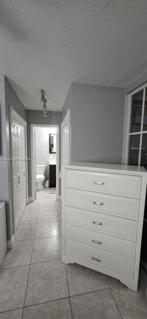 5055 NW 7th St #206, Miami FL 33126