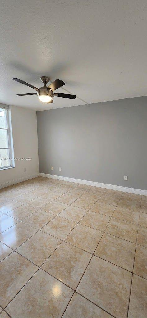 5055 NW 7th St #206, Miami FL 33126