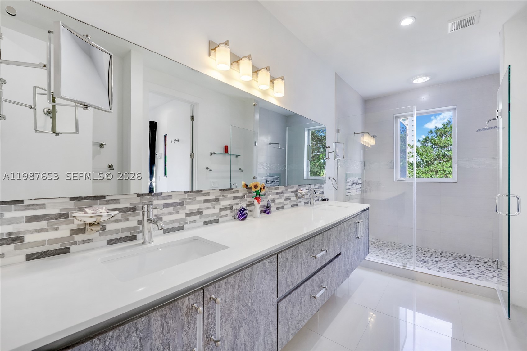 2943 SW 23rd St, Miami FL 33145