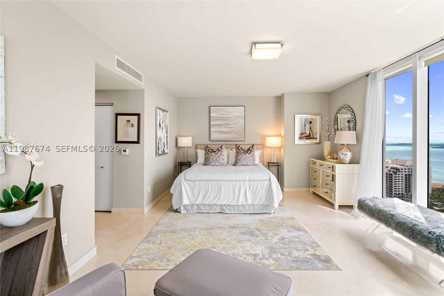901 Brickell Key Blvd #2804, Miami FL 33131