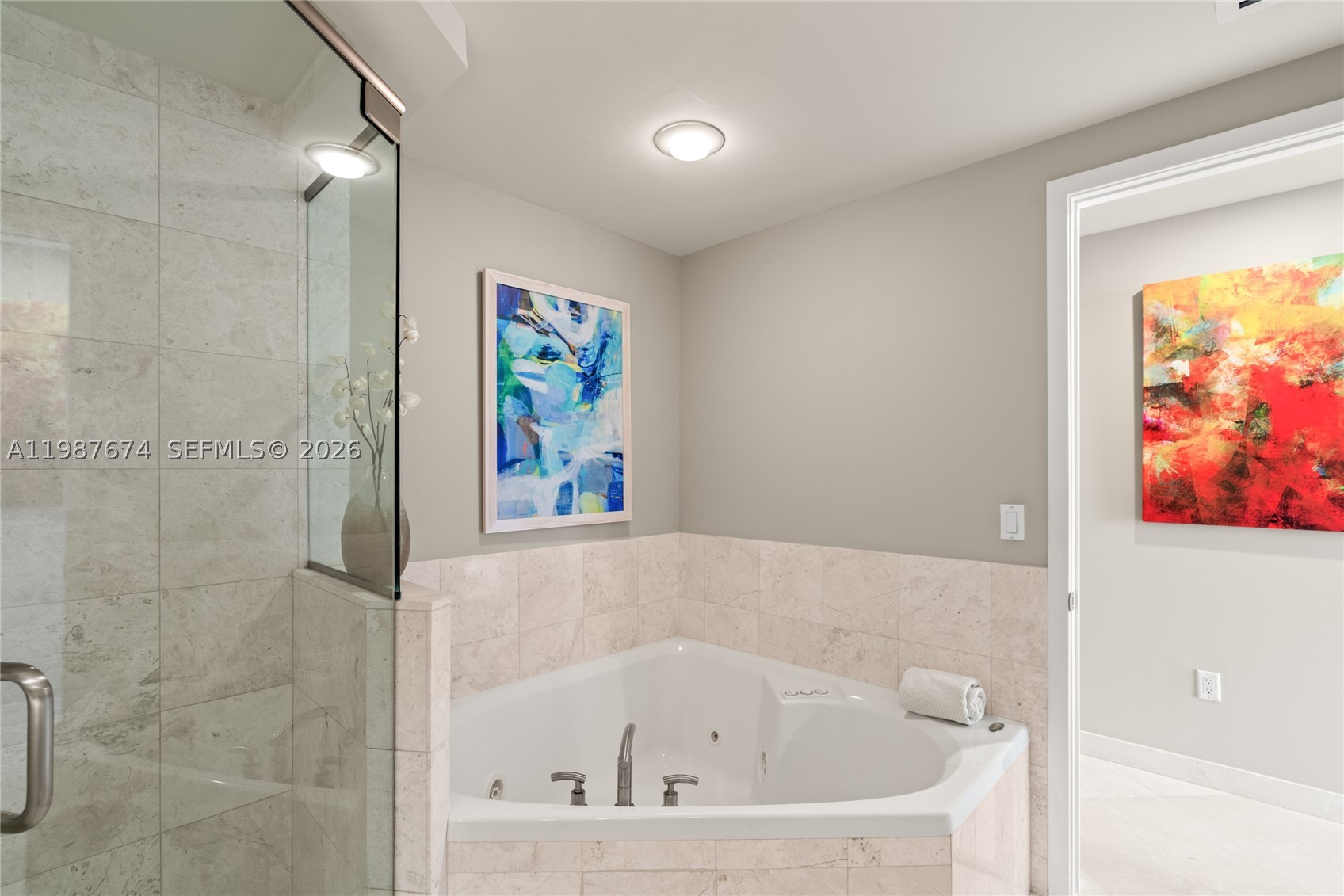 901 Brickell Key Blvd #2804, Miami FL 33131