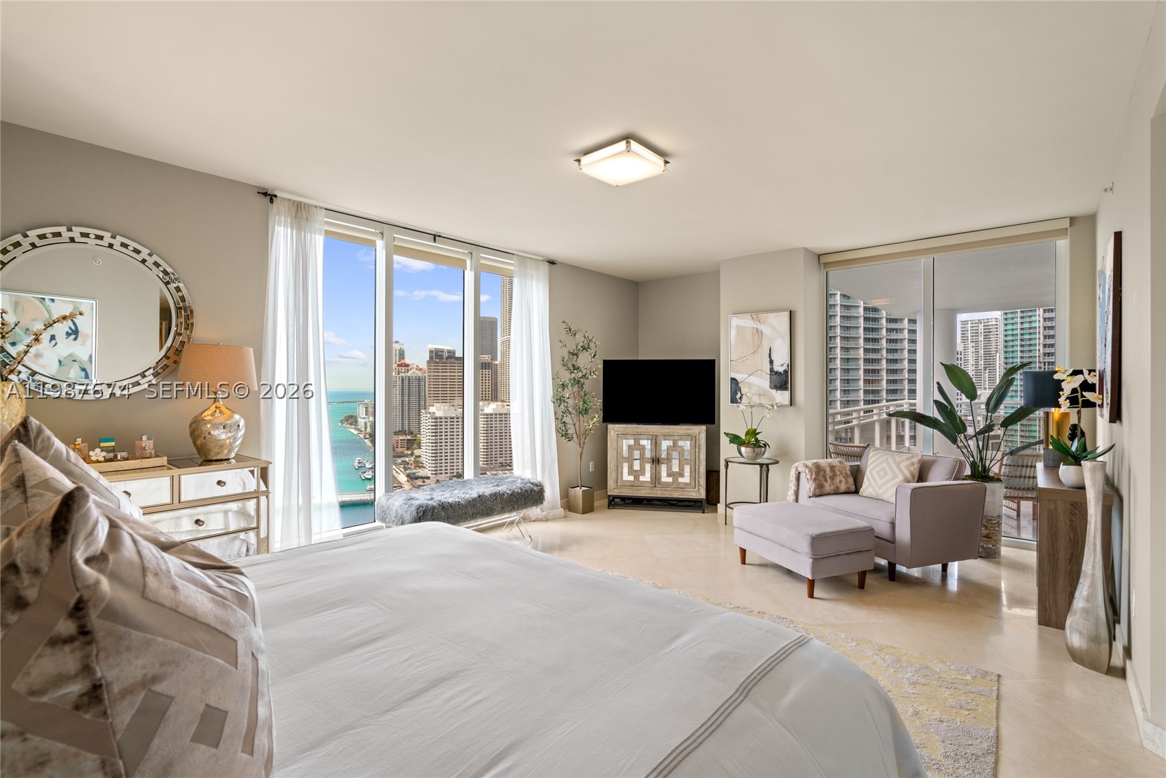 901 Brickell Key Blvd #2804, Miami FL 33131