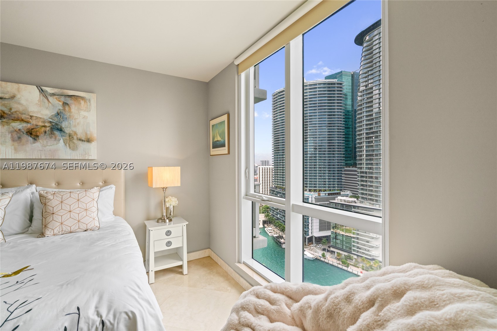 901 Brickell Key Blvd #2804, Miami FL 33131