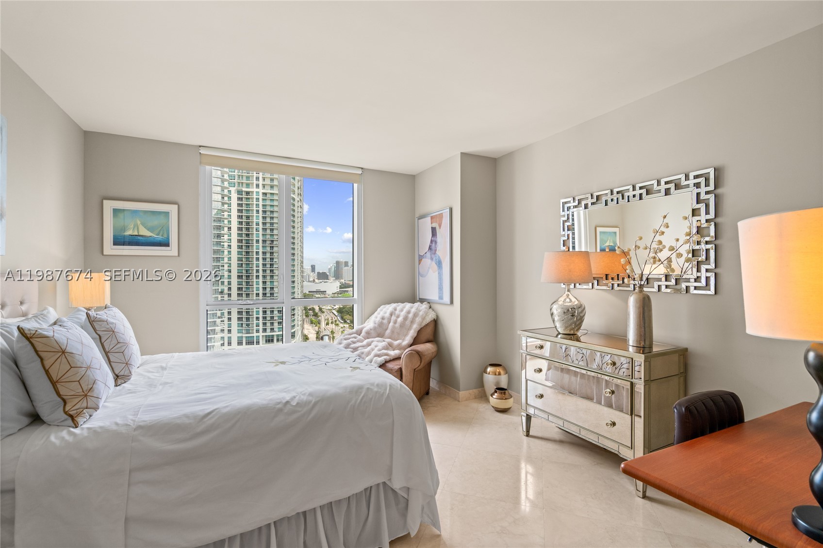 901 Brickell Key Blvd #2804, Miami FL 33131