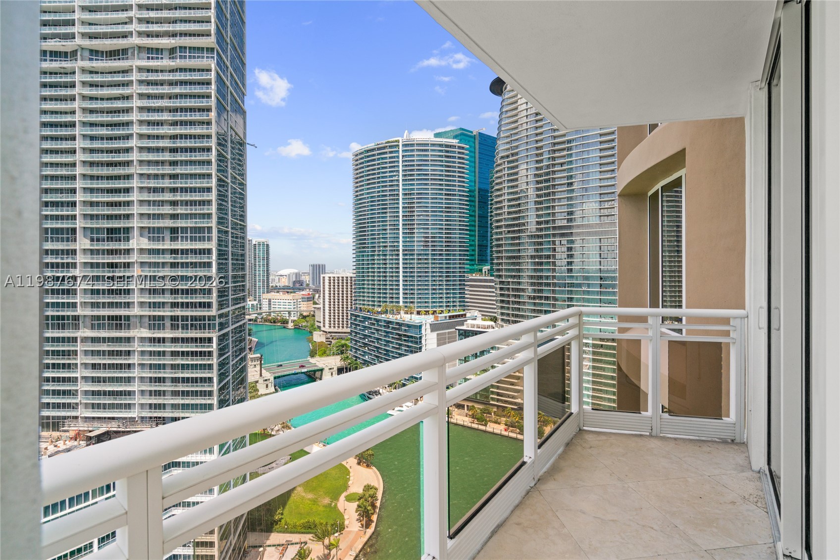 901 Brickell Key Blvd #2804, Miami FL 33131