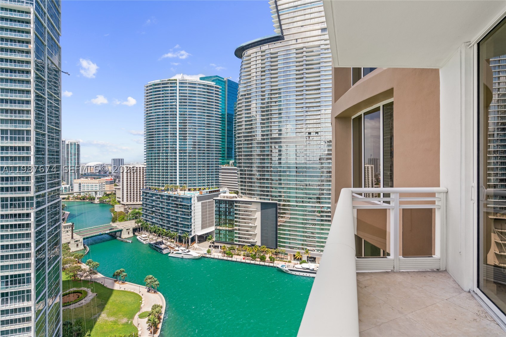 901 Brickell Key Blvd #2804, Miami FL 33131