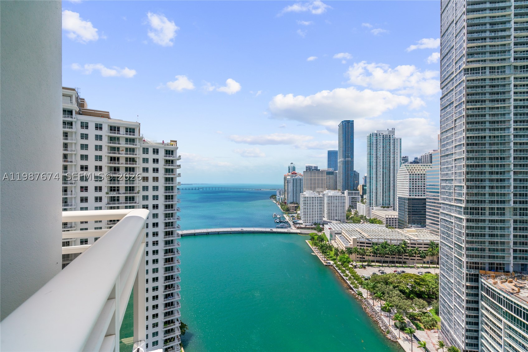 901 Brickell Key Blvd #2804, Miami FL 33131