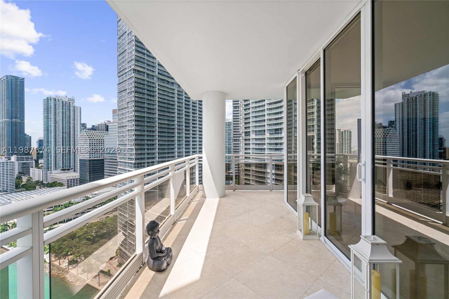 901 Brickell Key Blvd #2804, Miami FL 33131