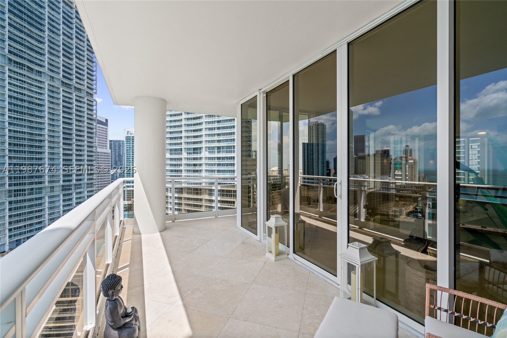 901 Brickell Key Blvd #2804, Miami FL 33131