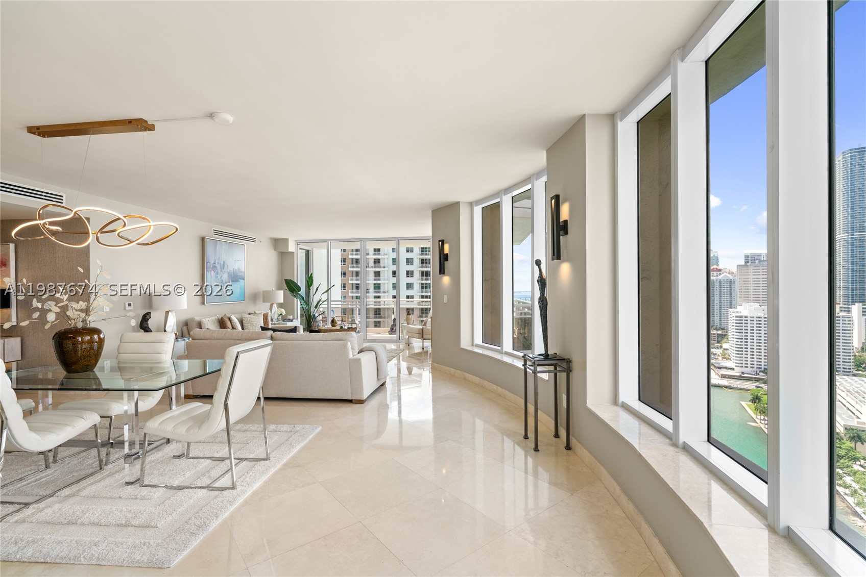 901 Brickell Key Blvd #2804, Miami FL 33131
