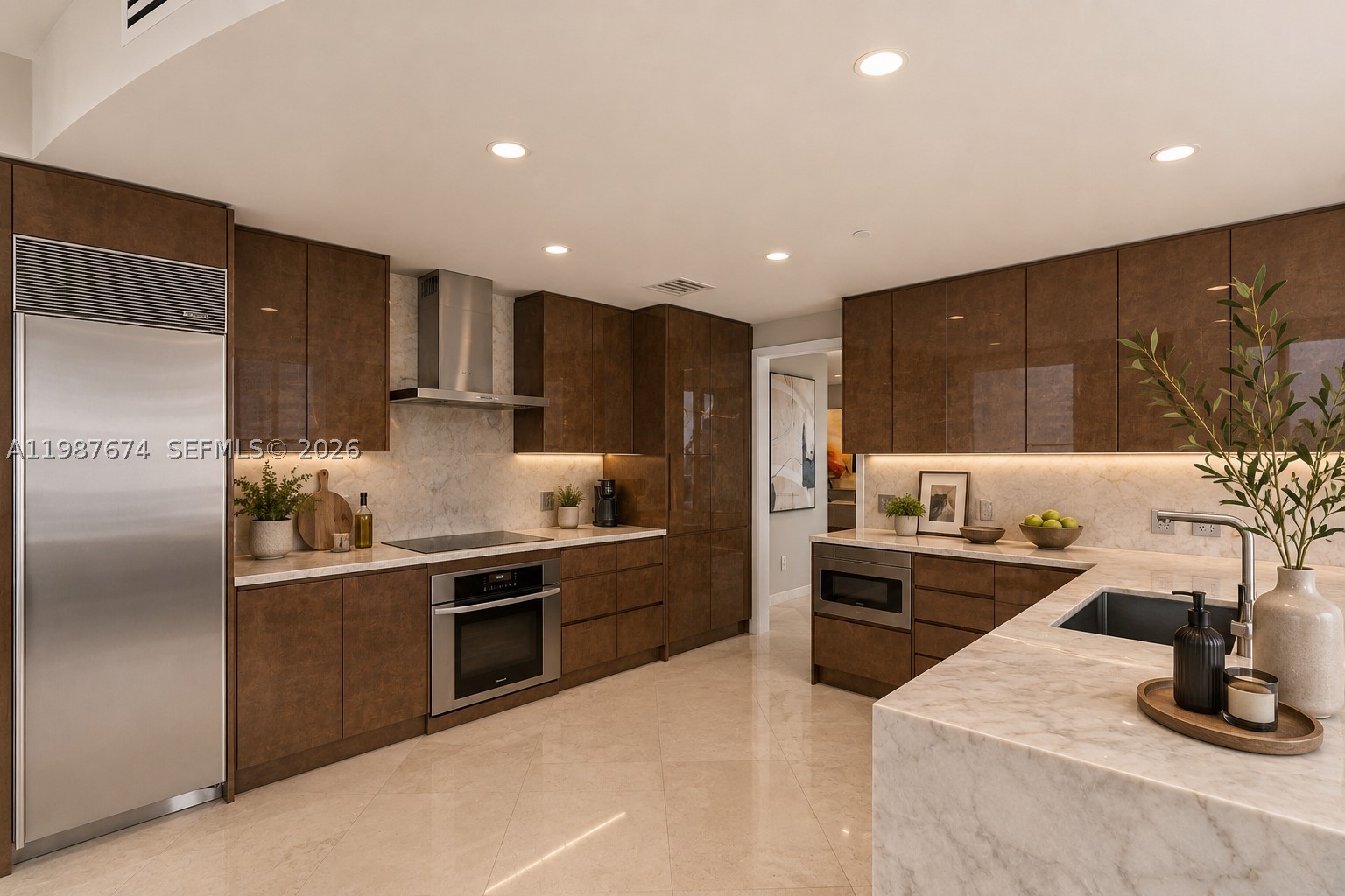 901 Brickell Key Blvd #2804, Miami FL 33131