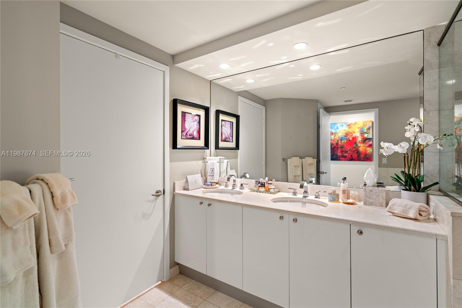 901 Brickell Key Blvd #2804, Miami FL 33131