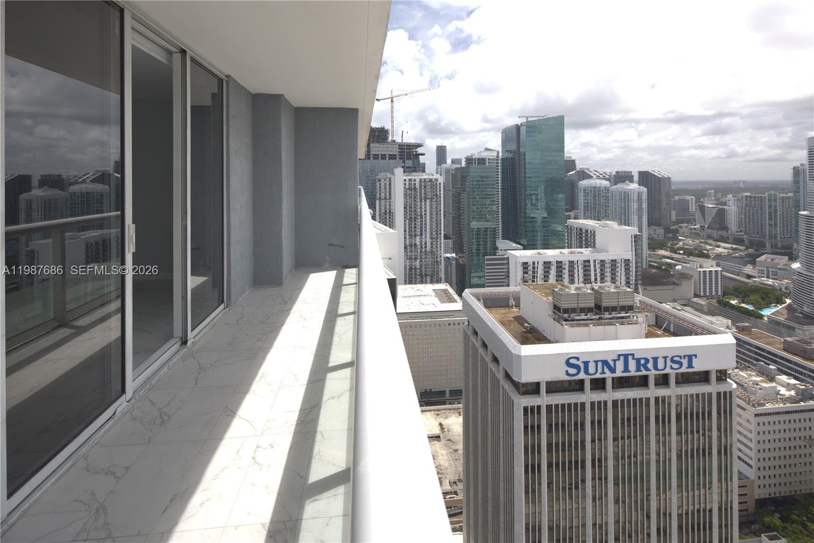 50 Biscayne Blvd #4909, Miami FL 33132