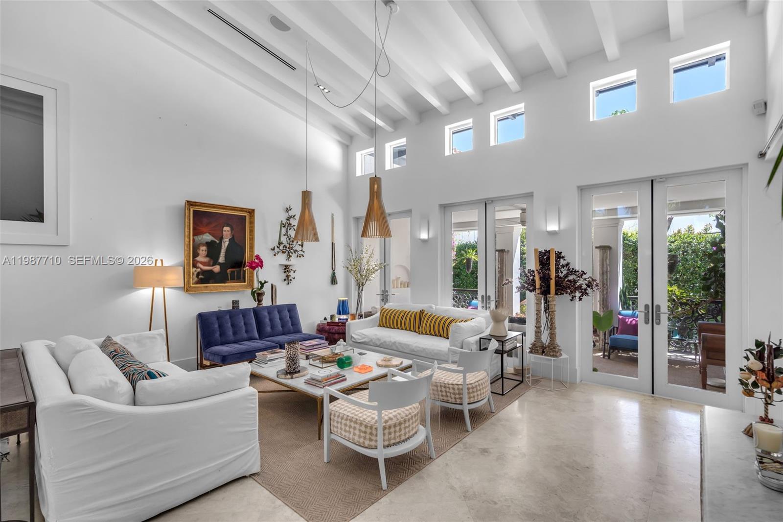 140 Hampton Ln, Key Biscayne FL 33149