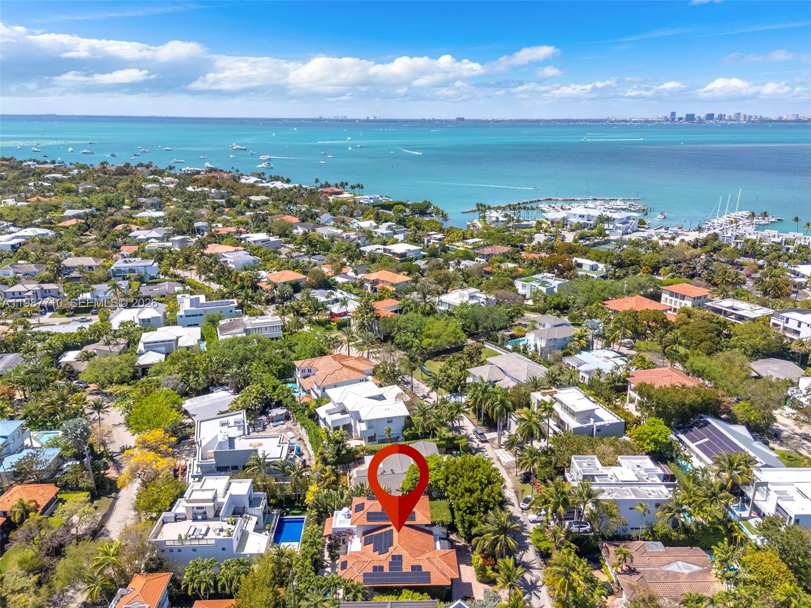 140 Hampton Ln, Key Biscayne FL 33149