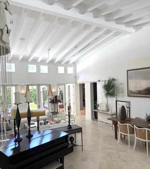 140 Hampton Ln, Key Biscayne FL 33149
