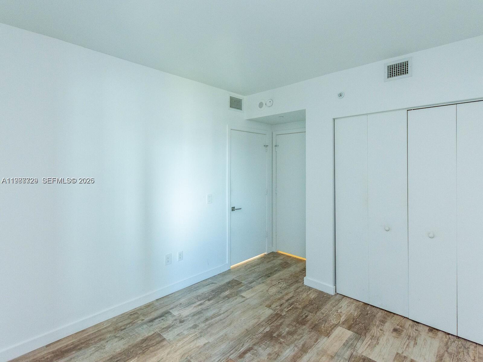 650 NE 32nd St #3406, Miami FL 33137